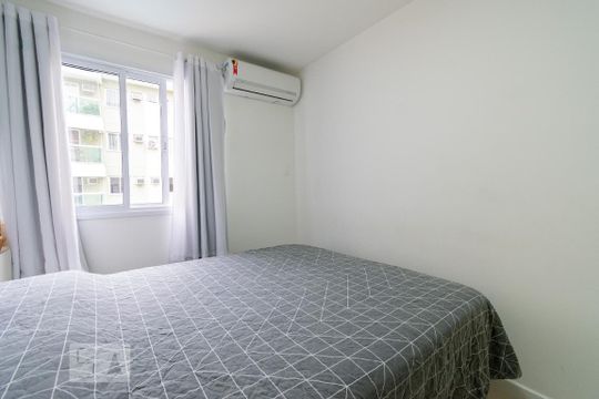 Suíte de apartamento para alugar com 2 quartos, 60m² em Pechincha, Rio de Janeiro