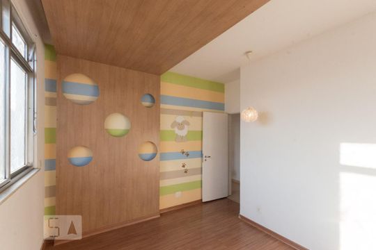 Quarto 1 de apartamento para alugar com 2 quartos, 68m² em Vila Isabel, Rio de Janeiro