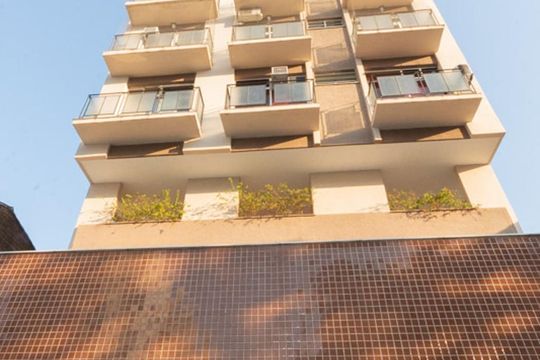Fachada de apartamento à venda com 2 quartos, 68m² em Vila Isabel, Rio de Janeiro