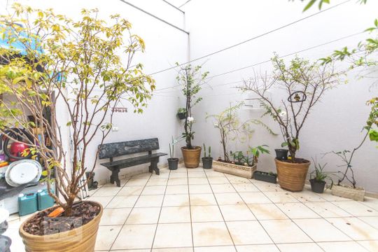 Quintal de casa à venda com 3 quartos, 200m² em Anchieta, São Bernardo do Campo