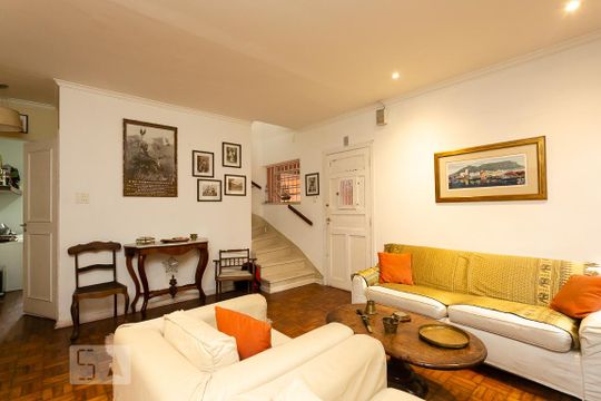 Sala de casa à venda com 4 quartos, 195m² em Jardim Paulistano, São Paulo