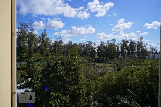 Sala - vista de apartamento à venda com 2 quartos, 38m² em Mário Quintana, Porto Alegre