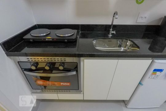 Cozinha de kitnet/studio para alugar com 1 quarto, 25m² em Vila Mariana, São Paulo