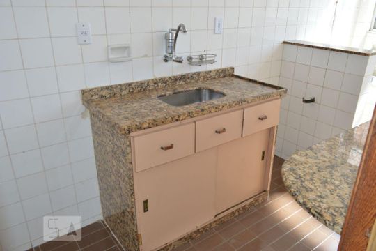 Cozinha e Área de Serviço de apartamento à venda com 2 quartos, 50m² em Fonseca, Niterói