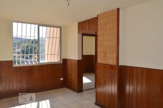 Sala de apartamento à venda com 2 quartos, 50m² em Fonseca, Niterói