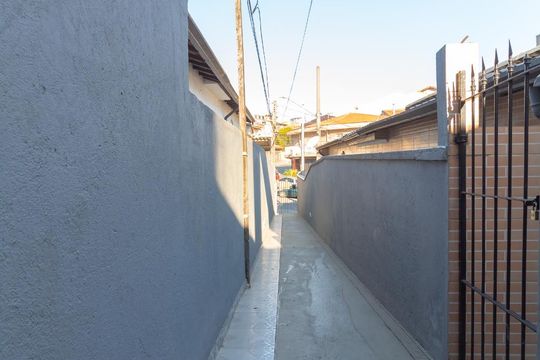 Corredor Entrada de casa para alugar com 1 quarto, 40m² em Cidade Patriarca, São Paulo