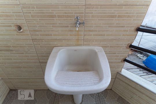 Área de Serviço de casa para alugar com 1 quarto, 40m² em Cidade Patriarca, São Paulo