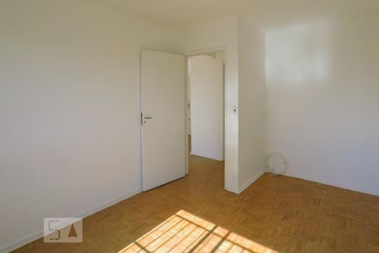 Quarto de apartamento para alugar com 1 quarto, 55m² em Cambuci, São Paulo