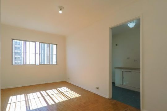 Apartamento para alugar com 1 quarto, 55m² em Cambuci, São Paulo