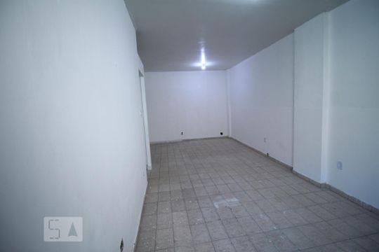Sala de kitnet/studio à venda com 1 quarto, 42m² em Taguatinga Norte (taguatinga), Brasília