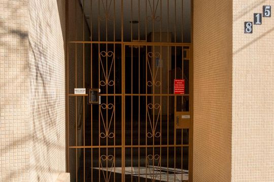 Entrada  de apartamento à venda com 2 quartos, 78m² em Centro Histórico, Porto Alegre