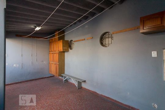 Área de serviço de casa à venda com 2 quartos, 170m² em Vila Hermínia, Guarulhos