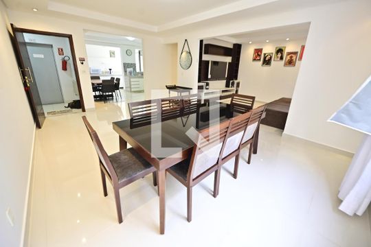 Sala de apartamento para alugar com 2 quartos, 126m² em Setor Oeste, Goiânia