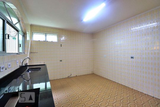 Cozinha de casa à venda com 3 quartos, 196m² em Vila Valparaíso, Santo André