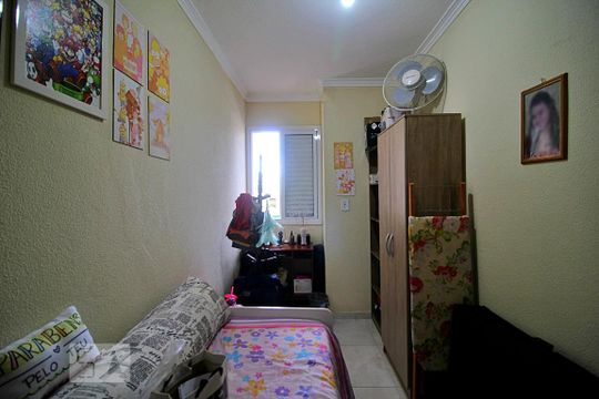 Quarto 2 de apartamento para alugar com 2 quartos, 48m² em Parque Novo Oratório, Santo André