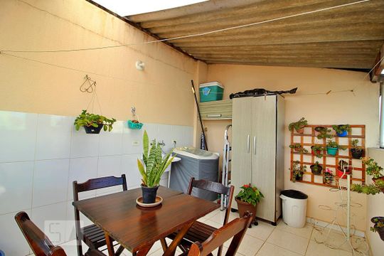 Área de Serviço / Cobertura de apartamento para alugar com 2 quartos, 48m² em Parque Novo Oratório, Santo André