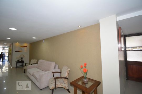Hall de apartamento à venda com 3 quartos, 78m² em Engenho de Dentro, Rio de Janeiro