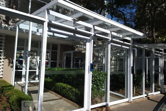 Fachada de apartamento à venda com 3 quartos, 211m² em Vila Olímpia, São Paulo