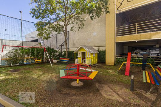 Área Comum - Playground de apartamento para alugar com 3 quartos, 87m² em Passo da Areia, Porto Alegre