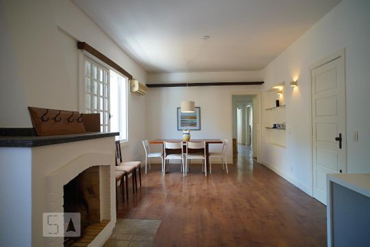 Apartamento à venda com 3 quartos, 150m² em Floresta, Porto Alegre