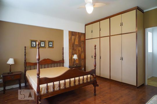 Suite de apartamento à venda com 3 quartos, 150m² em Floresta, Porto Alegre