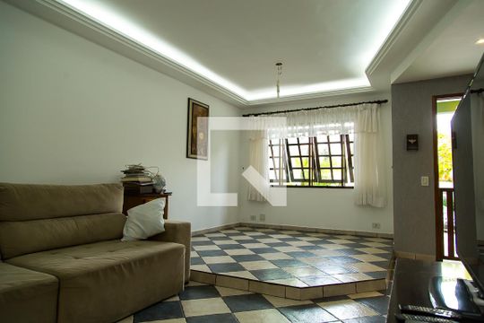Sala de casa de condomínio à venda com 3 quartos, 150m² em Vila Parque Jabaquara, São Paulo