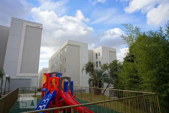 Area comum - parquinho de apartamento à venda com 2 quartos, 48m² em Alto Petrópolis, Porto Alegre