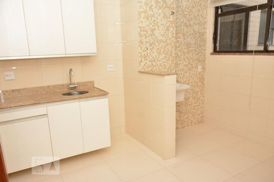Cozinha - Armários de apartamento à venda com 4 quartos, 129m² em Jardim Guanabara, Rio de Janeiro