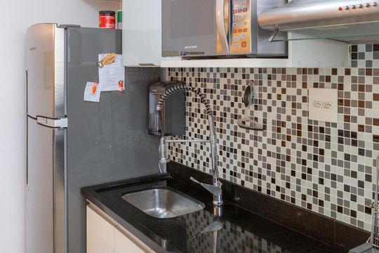 Cozinha de apartamento à venda com 2 quartos, 53m² em Lapa, São Paulo