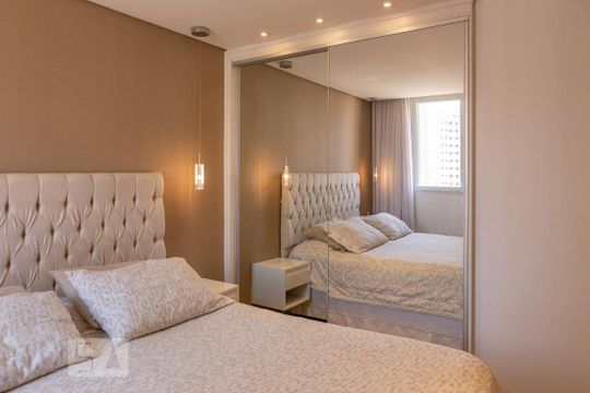 Quarto 1 de apartamento à venda com 2 quartos, 53m² em Lapa, São Paulo