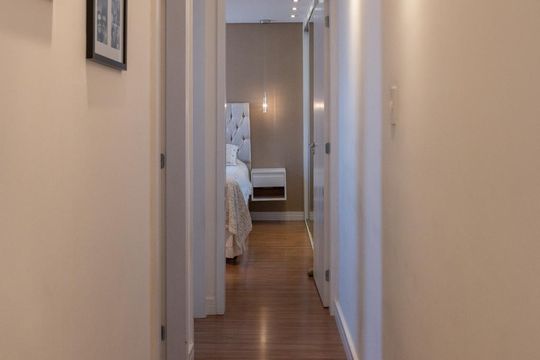 Corredor de apartamento à venda com 2 quartos, 53m² em Lapa, São Paulo