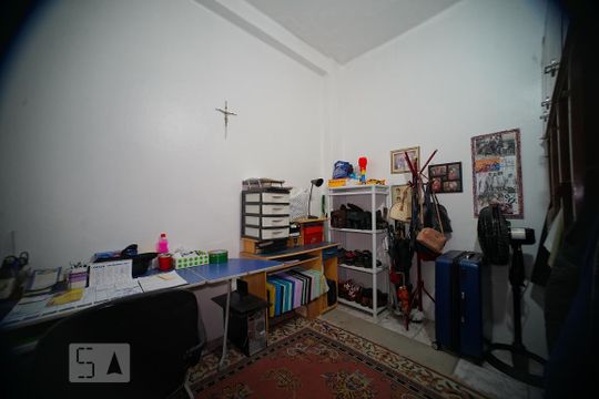 Quarto 1 de casa para alugar com 3 quartos, 330m² em Passo da Areia, Porto Alegre