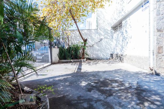 Área Externa de casa à venda com 2 quartos, 115m² em Vila da Saúde, São Paulo