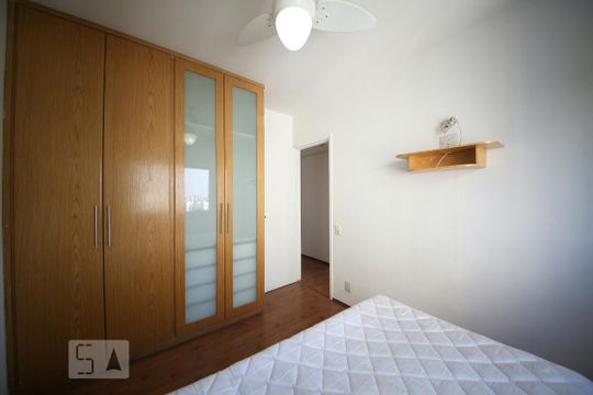 Quarto 1 de apartamento para alugar com 2 quartos, 92m² em Jardim Taquaral, São Paulo
