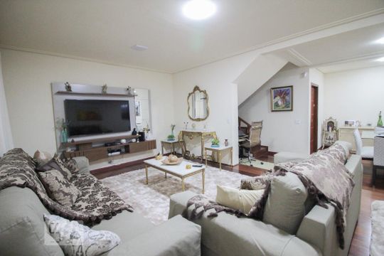 Casa à venda com 4 quartos, 510m² em Vila Dom Pedro II, São Paulo