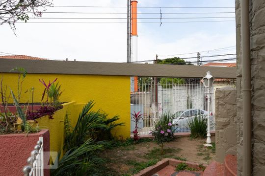 Vista porão de casa para alugar com 6 quartos, 392m² em Tremembé, São Paulo