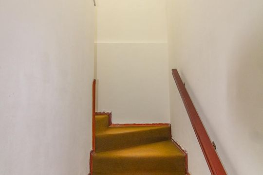 Escada de casa à venda com 3 quartos, 209m² em Vila Nova Manchester, São Paulo
