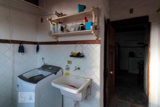 Área de Serviço de casa de condomínio à venda com 4 quartos, 250m² em Itanhangá, Rio de Janeiro