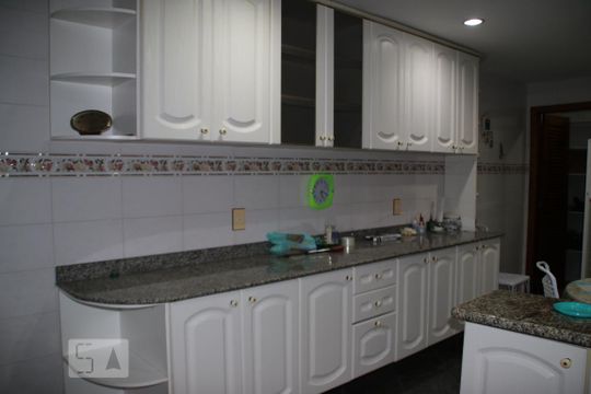 Casa de Condomínio à venda com 5 quartos, 400m² em Taquara, Rio de Janeiro