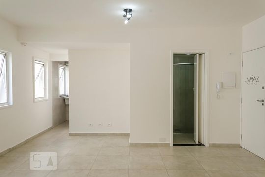 Kitnet/Studio para alugar com 1 quarto, 37m² em Centro, São Paulo