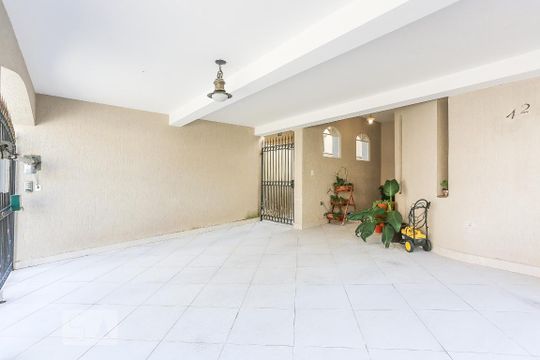 Garagem de casa para alugar com 3 quartos, 258m² em Jardim Bonfiglioli, São Paulo