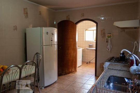 Cozinha de casa à venda com 3 quartos, 150m² em Vila Alpina, São Paulo