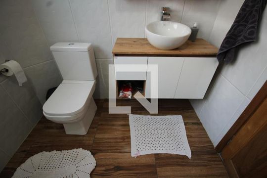 Banheiro de casa à venda com 3 quartos, 511m² em Vila Sônia, São Paulo