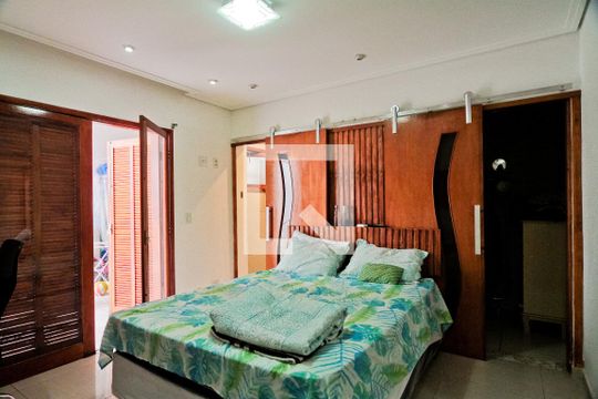 Suíte de casa para alugar com 4 quartos, 250m² em Vila Jaguara, São Paulo