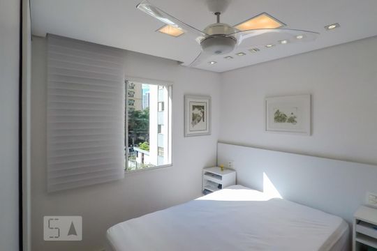 Quarto de apartamento à venda com 1 quarto, 41m² em Vila Mariana, São Paulo