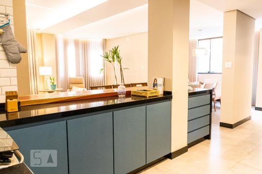 Cozinha de casa à venda com 5 quartos, 500m² em Castelo, Belo Horizonte