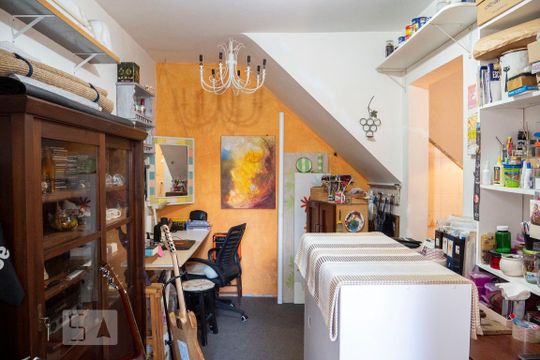 Sala 2 de casa à venda com 3 quartos, 275m² em Vila Mariana, São Paulo