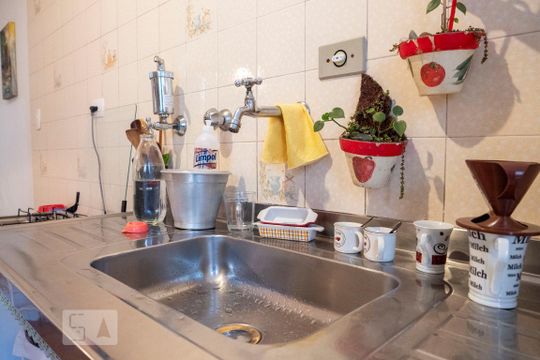 Cozinha 1 de casa à venda com 3 quartos, 275m² em Vila Mariana, São Paulo