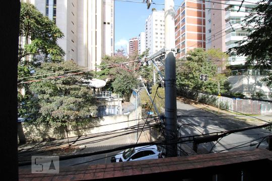 Vista da suíte 2 de apartamento para alugar com 2 quartos, 70m² em Perdizes, São Paulo