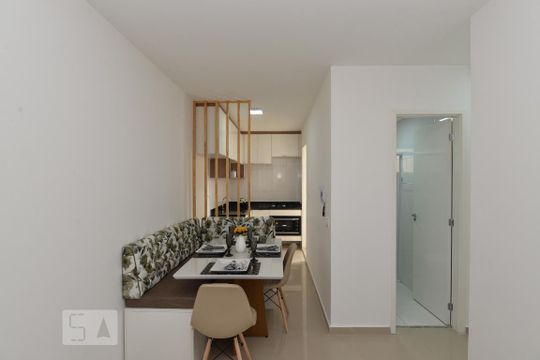Sala de apartamento para alugar com 2 quartos, 40m² em Vila Baruel, São Paulo